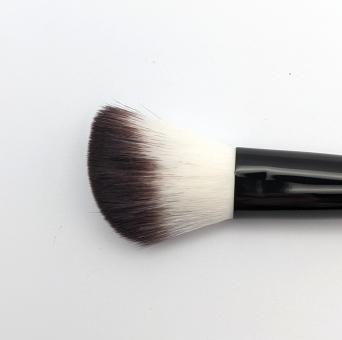 Rouge Brush 