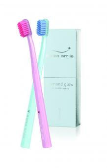 Diamond glow two toothbrushes - Ultra Soft Zahnbürsten 